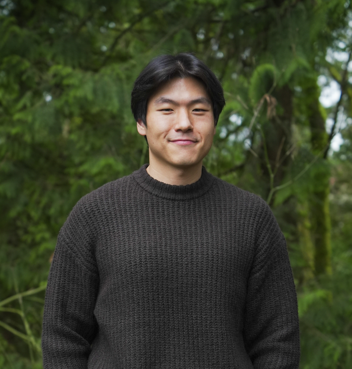 Uyseok Lee